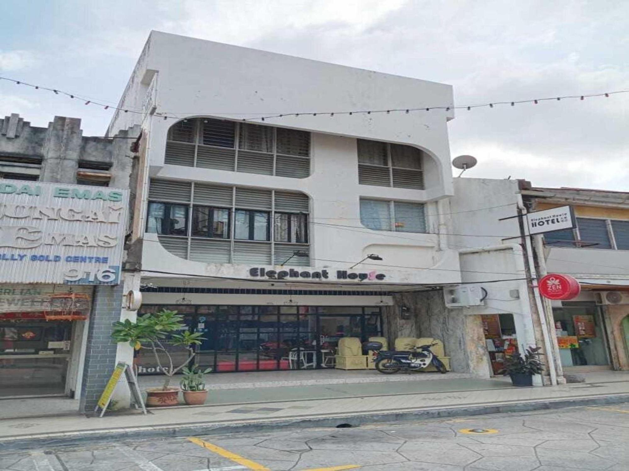大象主题酒店 乔治敦 外观 照片